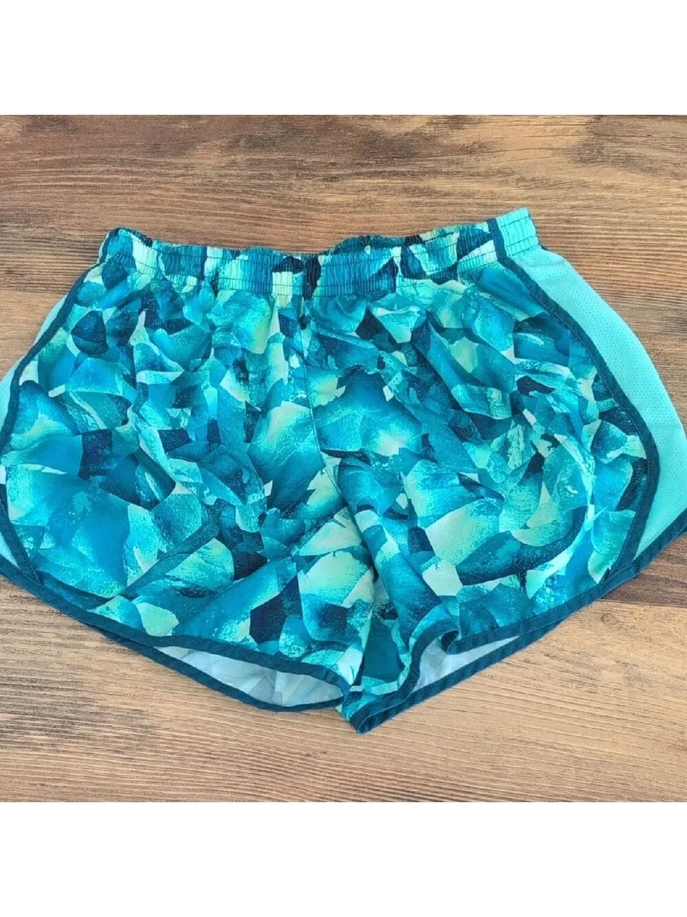 Nike vibrant blue